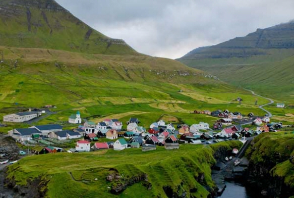 Rundrejse på Færøerne - gjogv